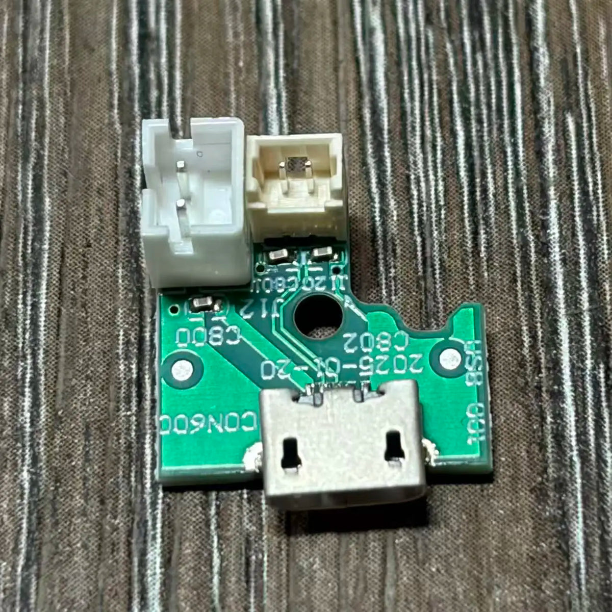 Brand new charger board For JBL Flip4 TL and GG version Blue