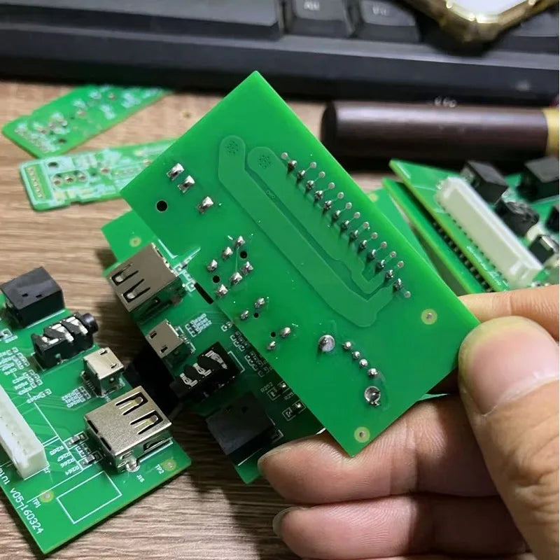 Brand new charger board For Harman Kardon go play2 Bluetooth